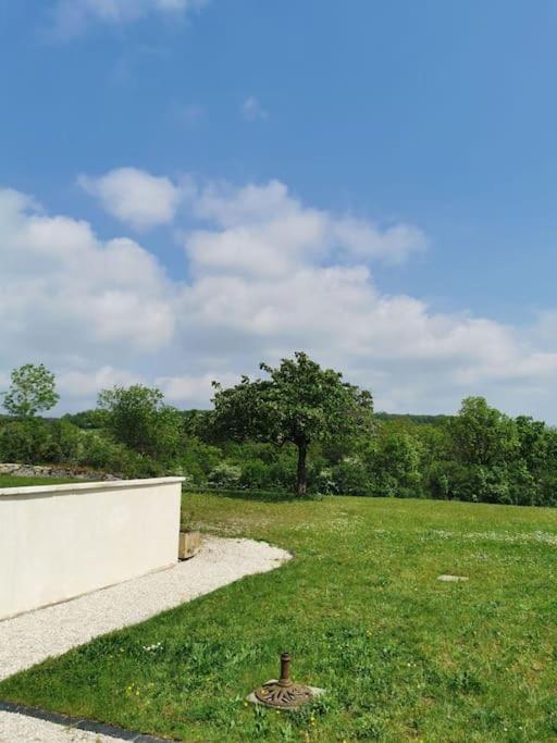 Studio Au Calme Avec Terrasse Rougemont  Extérieur photo